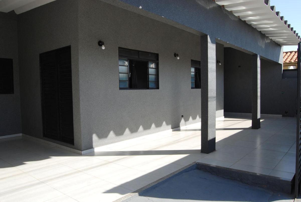 Residencia Canterville Olimpia Bagian luar foto