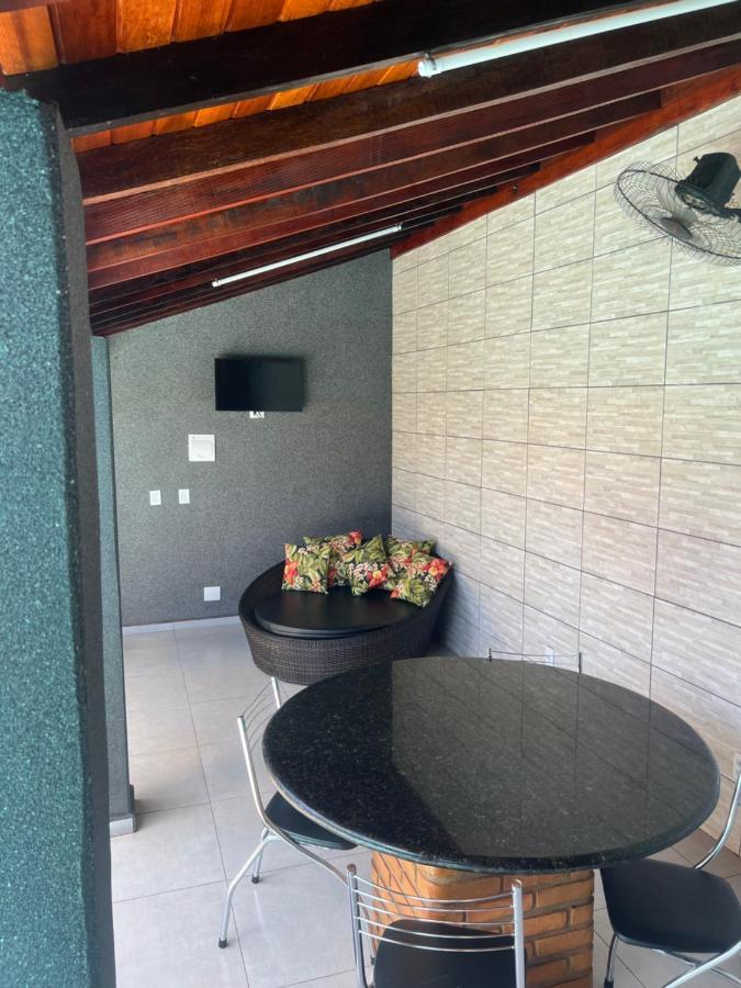 Residencia Canterville Olimpia Bagian luar foto